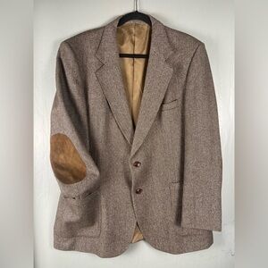 Vintage Brown Herringbone Tweed Sport Coat/Blazer With Elbow Patch Men’s L-XL
